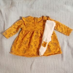 0-3 M Pooh Bear Girls Outfit